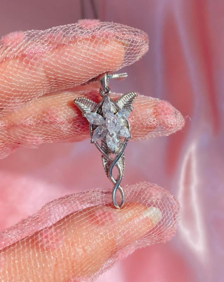Evenstar Arwen Eflique Necklace, Fairy Tale Princess Evenstar Necklace