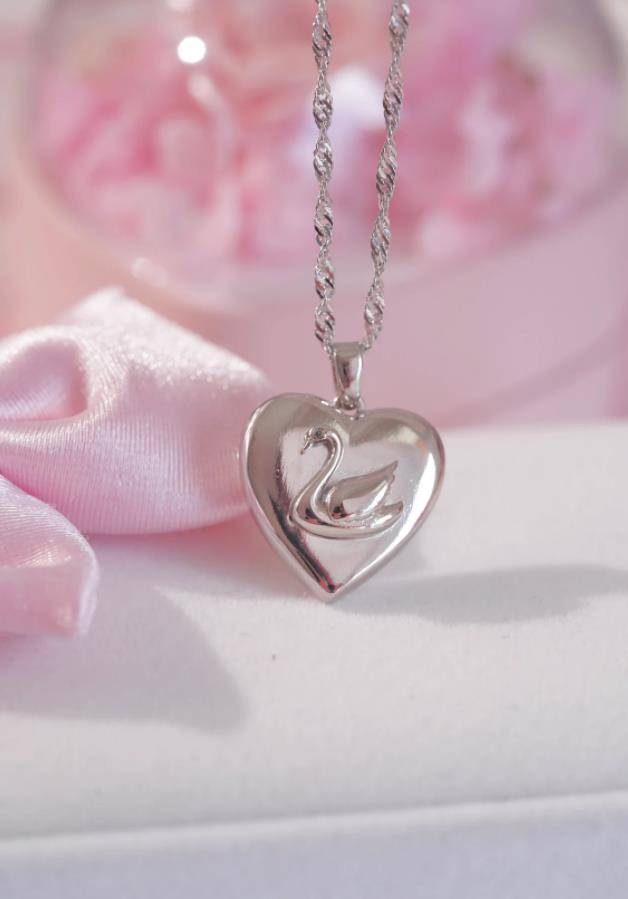 Inspired Princess Odette Necklace, Princess Odette Swan Lake Necklace